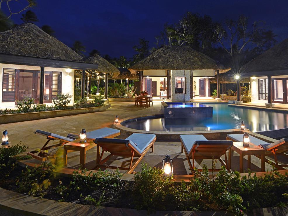 Wavi Island Hotel Naindi Екстериор снимка